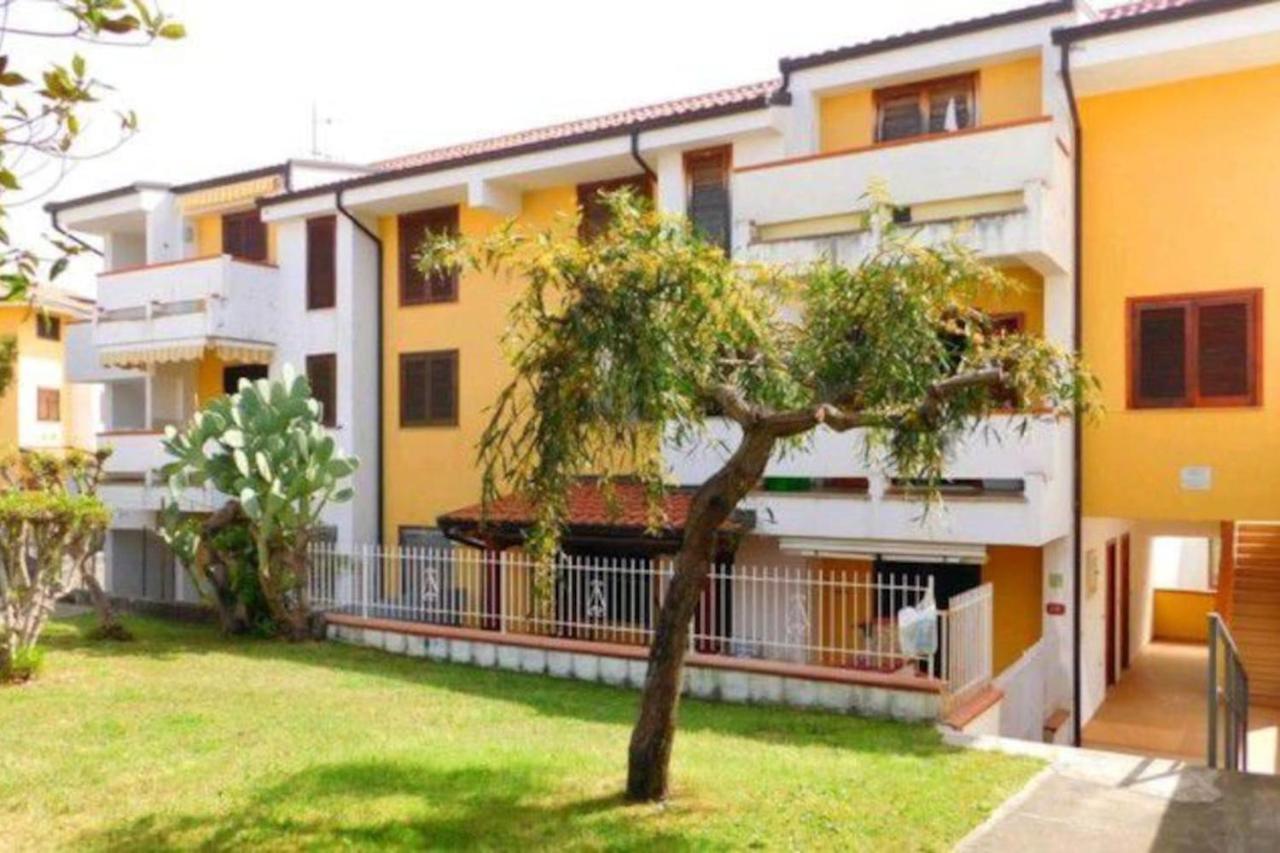 Relax In Casa Domi Apartment Scalea Exterior foto